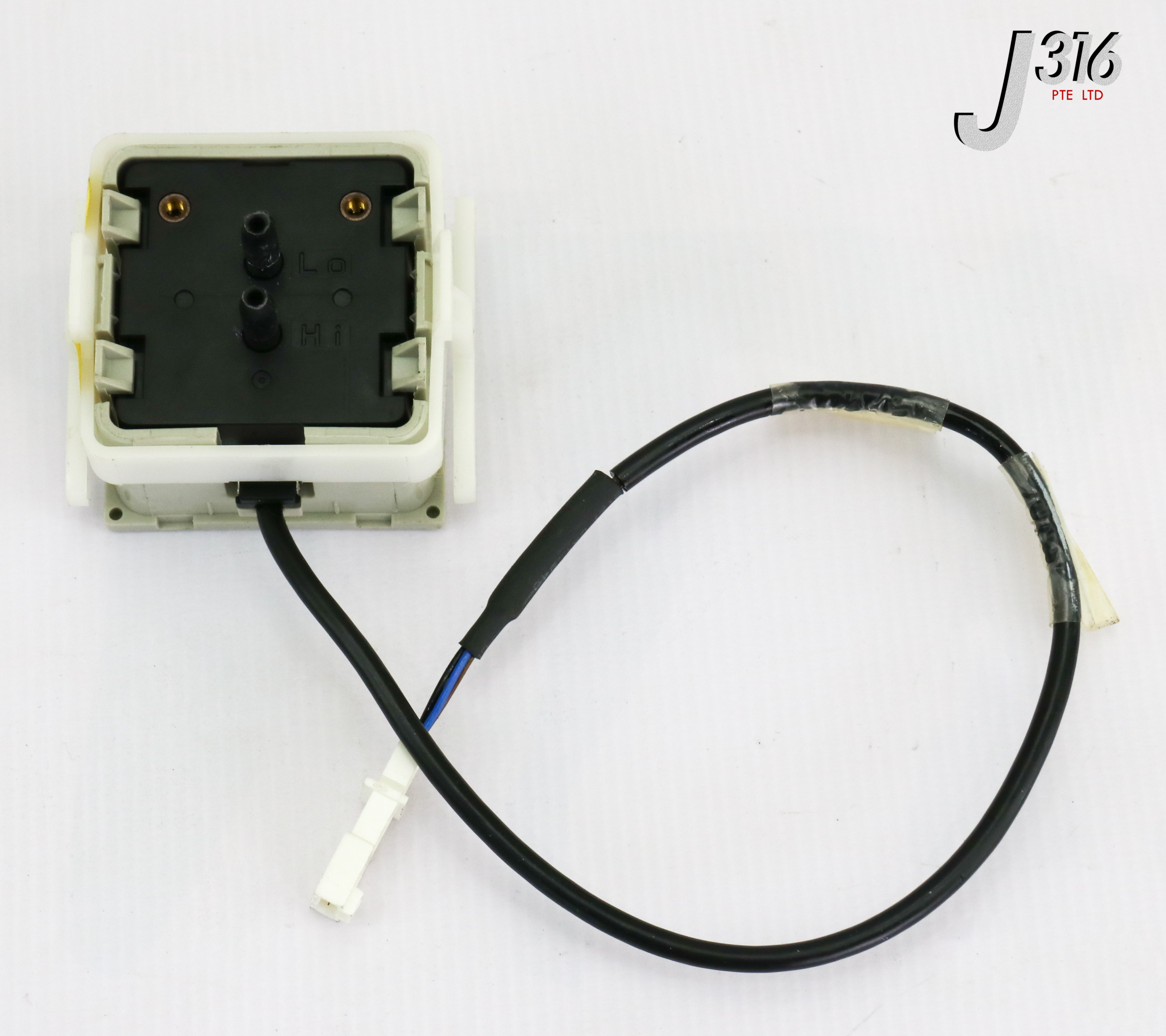 17732 SUNX PRESSURE SWITCH DP-M2 | eBay